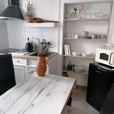 Kiskilenc Vendeghaz * Szarvasko