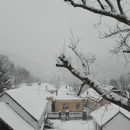 Kiskilenc Vendeghaz Appartement Szarvaskő