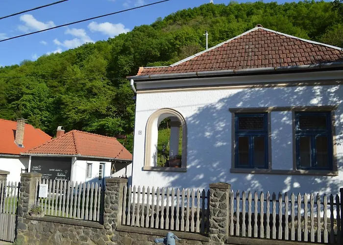 Kiskilenc Vendeghaz Daire Szarvaskő